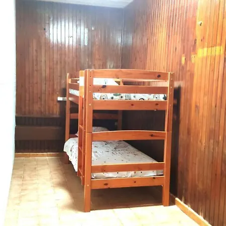 Maison de pecheur pieds dans l'eau- Lesclesdenicole